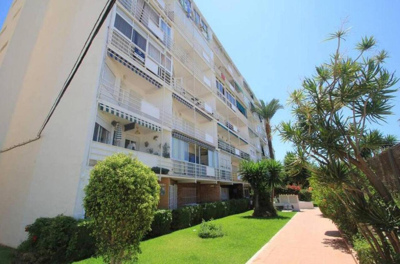 Stunning 1 Bed Apt เบนัลมาเดนา ภายนอก รูปภาพ