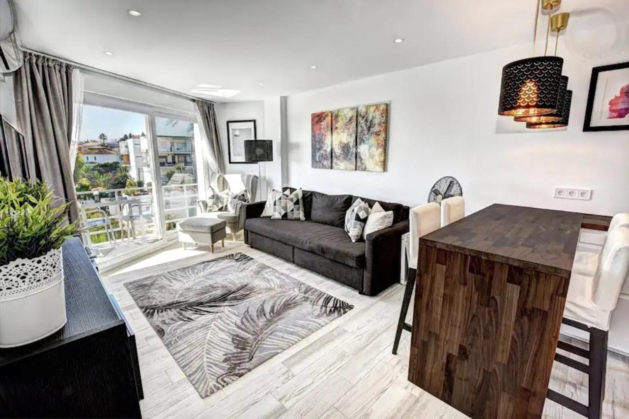 Stunning 1 Bed Apt เบนัลมาเดนา ภายนอก รูปภาพ